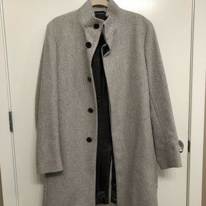 Rarely Worn Men's Theory Wool Coat in Light Gray Heather | Size: Small